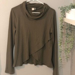 Olive green, medium polyester blouse